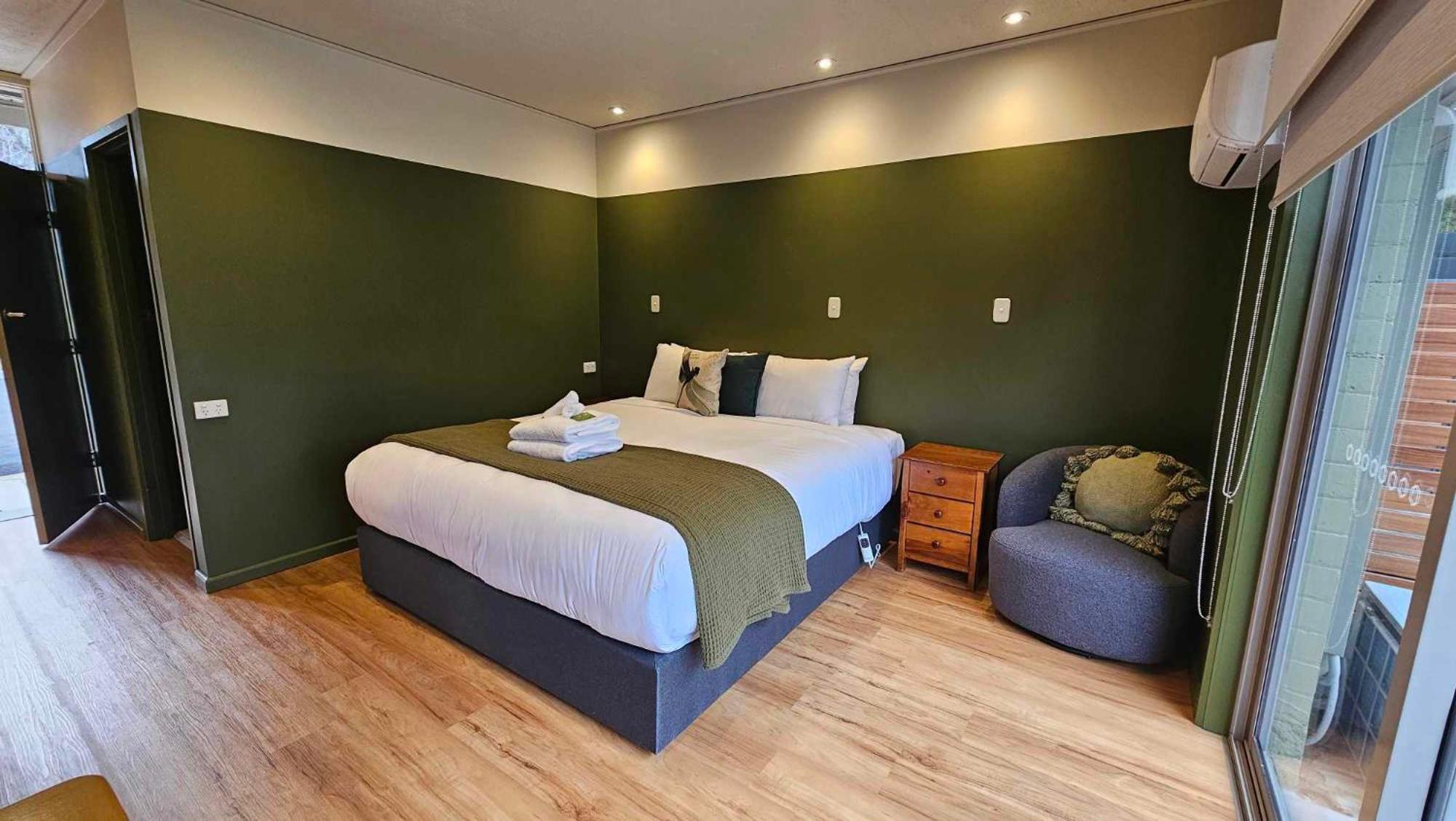 The Bright Motor Inn Extérieur photo