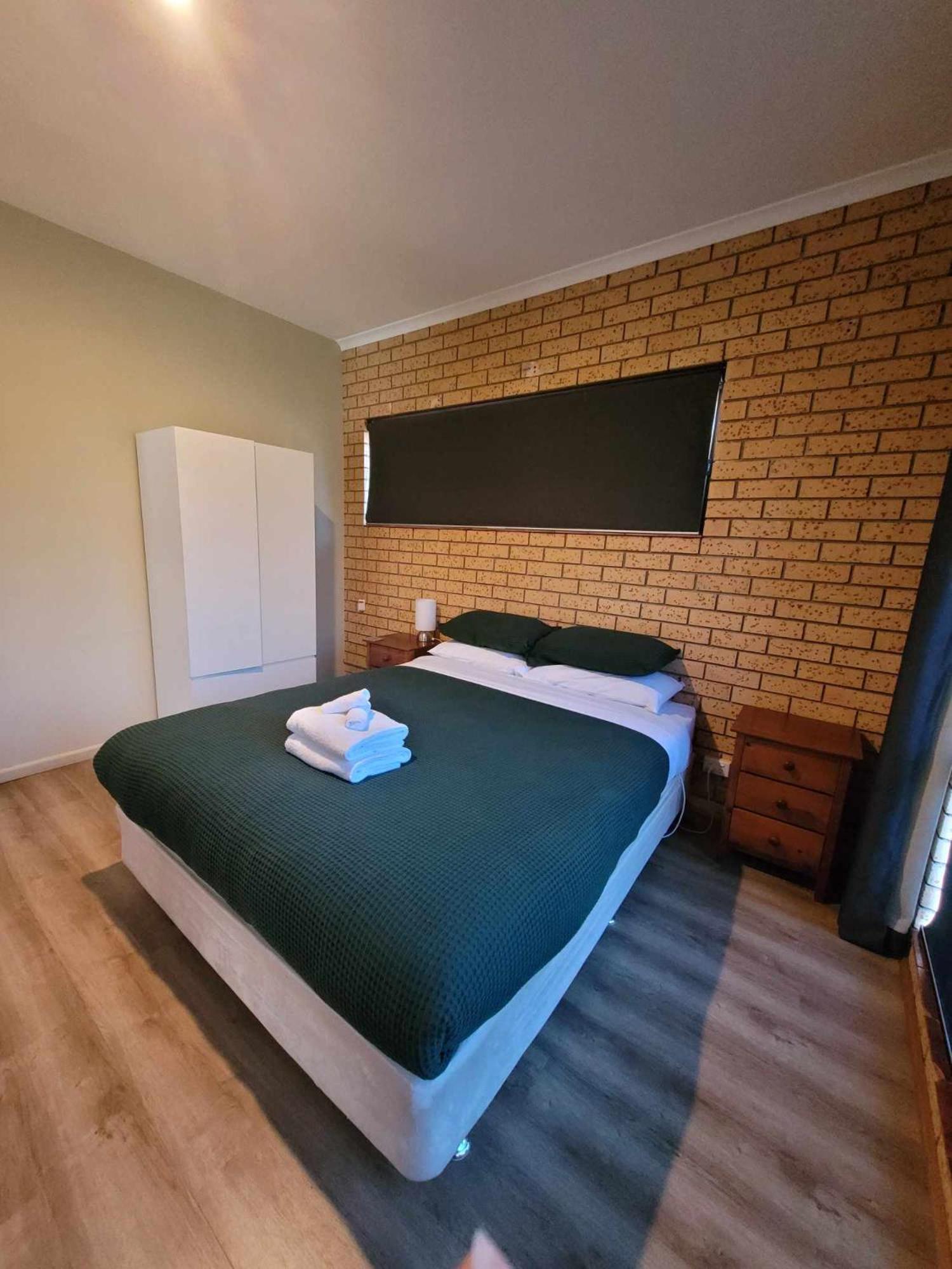 The Bright Motor Inn Extérieur photo